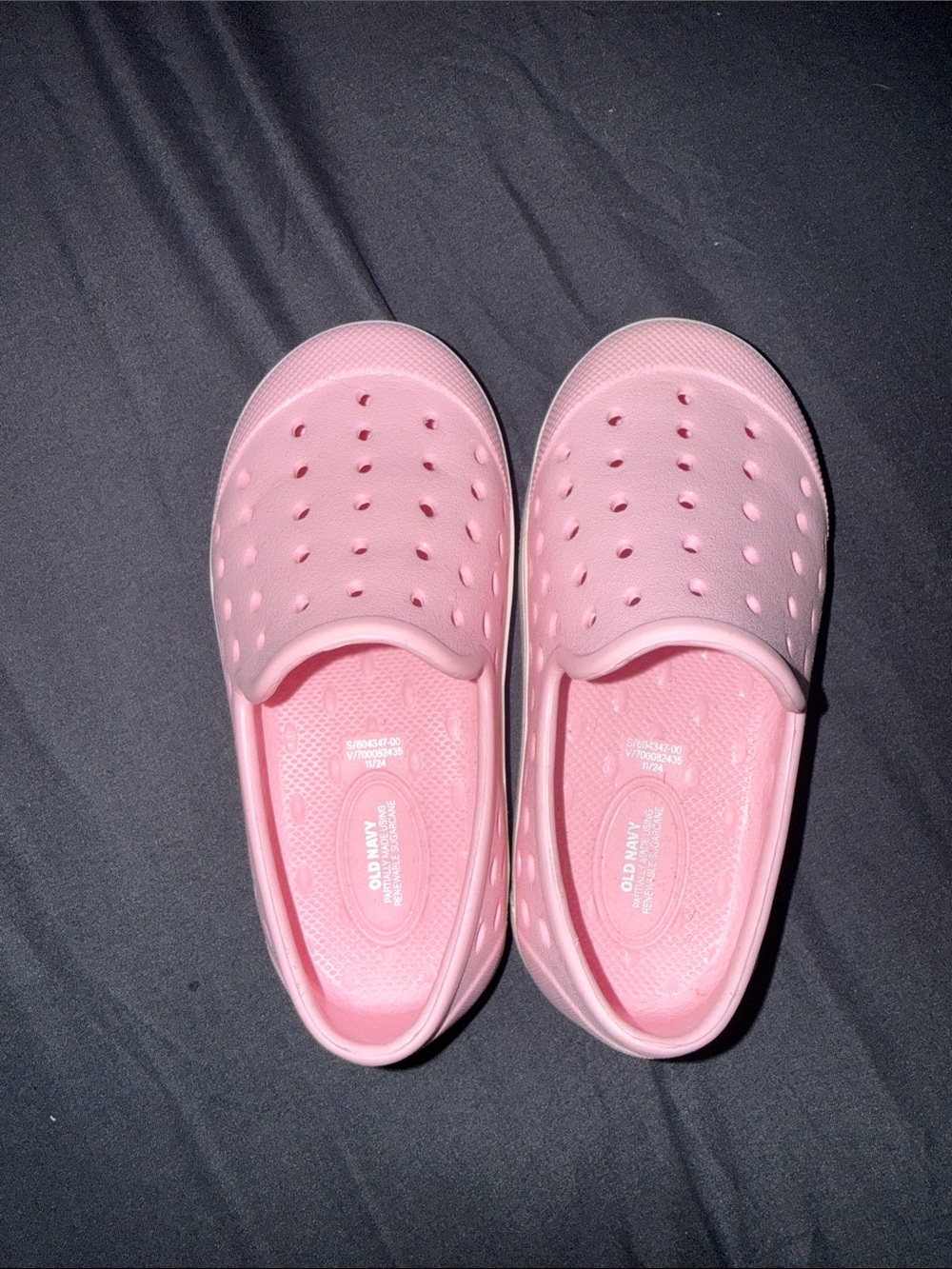 Old Navy Pink Slip-On Water Shoes for Kids